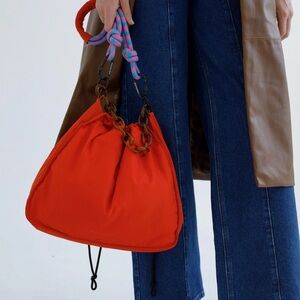 Rotunda.co Sant Hobo Bag - Coral Red